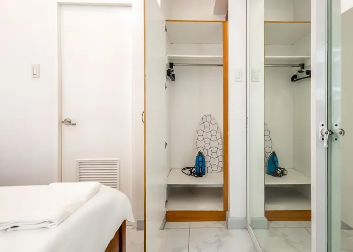 1br Forbeswood Heights In Bgc Near St Lukes Apartamento